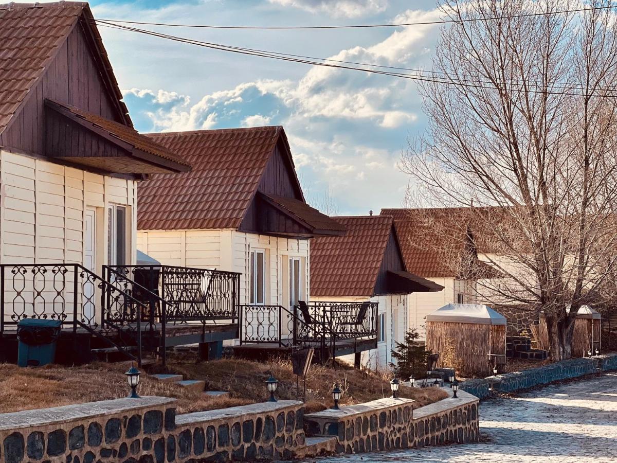 Noy Land Resort Sevan Exterior foto